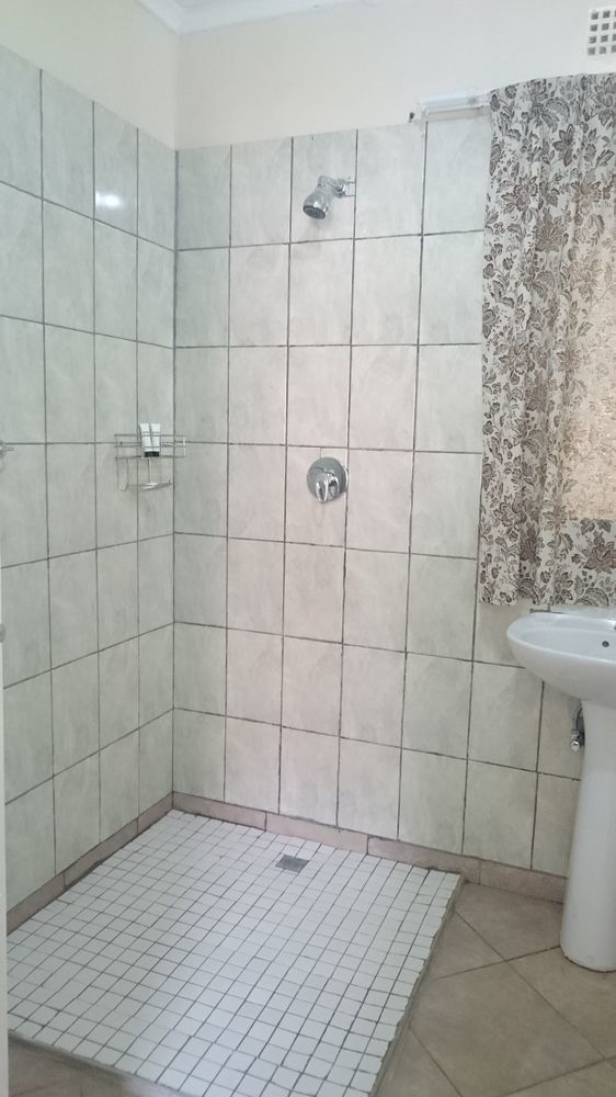 Lepatino Bed & Breakfast Livingstone Bagian luar foto