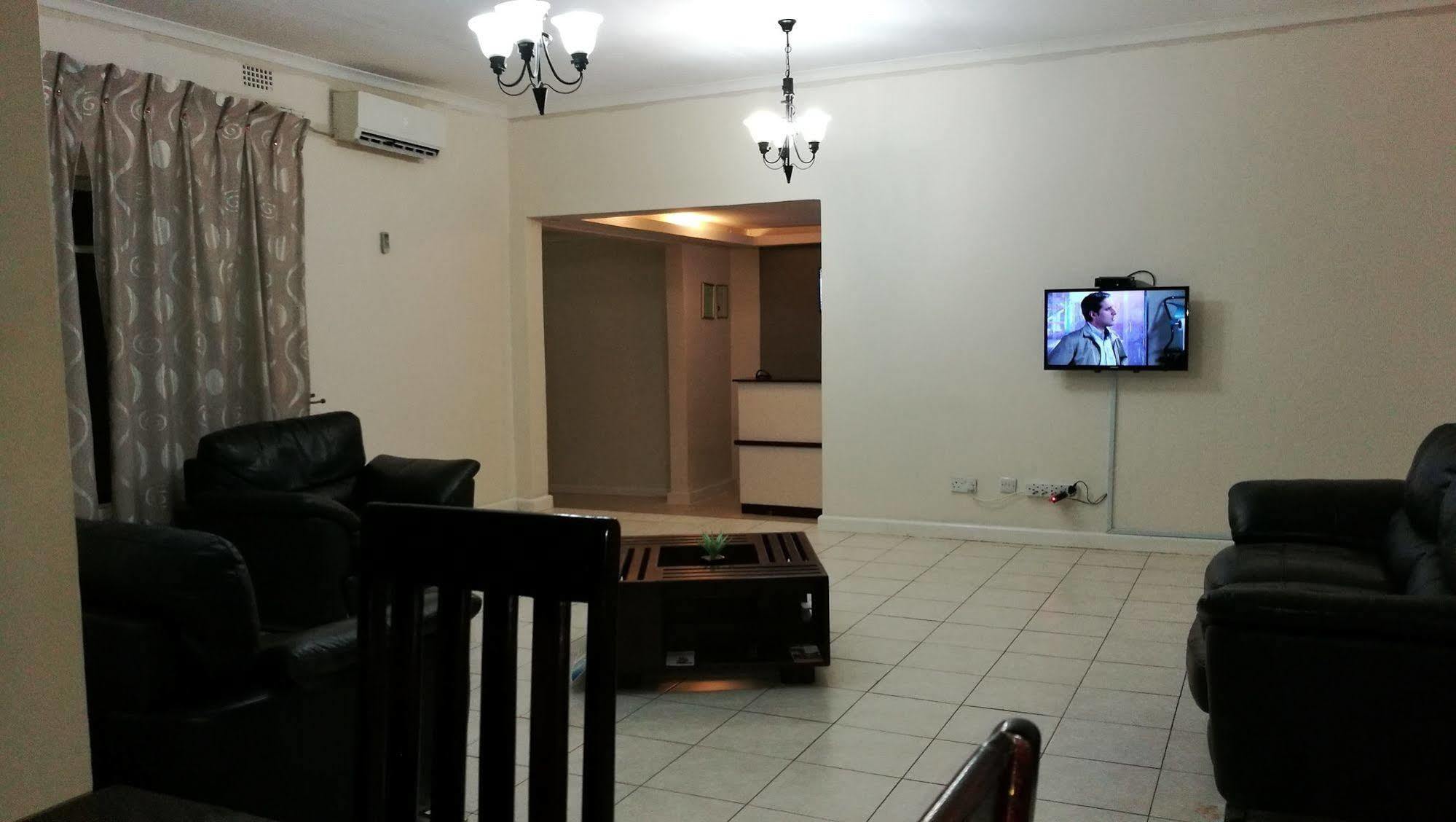 Lepatino Bed & Breakfast Livingstone Bagian luar foto