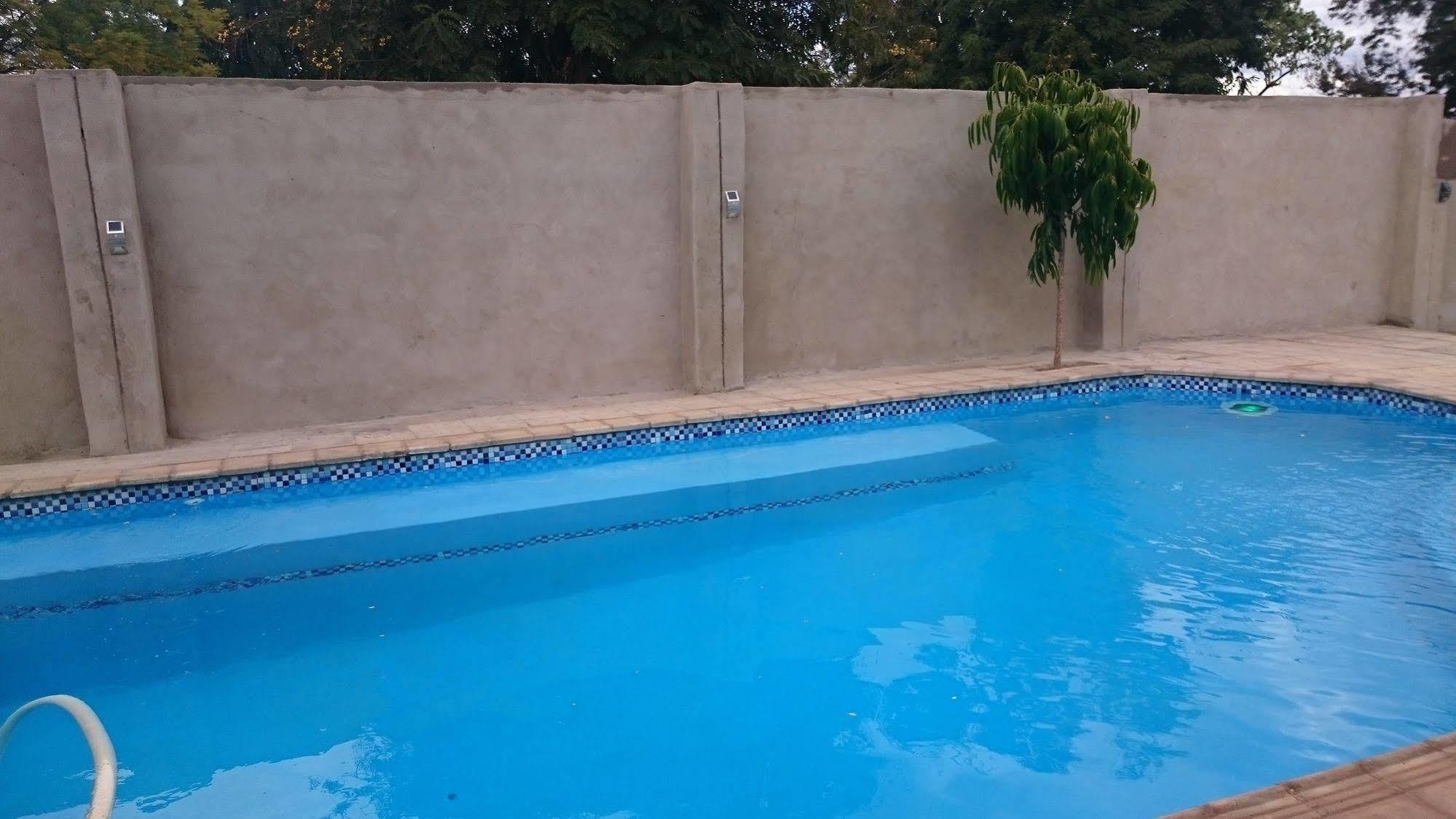 Lepatino Bed & Breakfast Livingstone Bagian luar foto