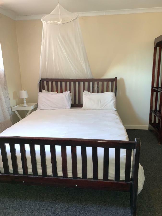 Lepatino Bed & Breakfast Livingstone Bagian luar foto